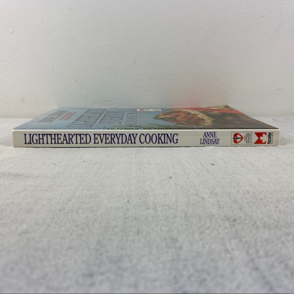 Lighthearted Everyday Cooking Cookbook by Anne Lindsay Softcover Book of Recipes - Picture 3 of 7